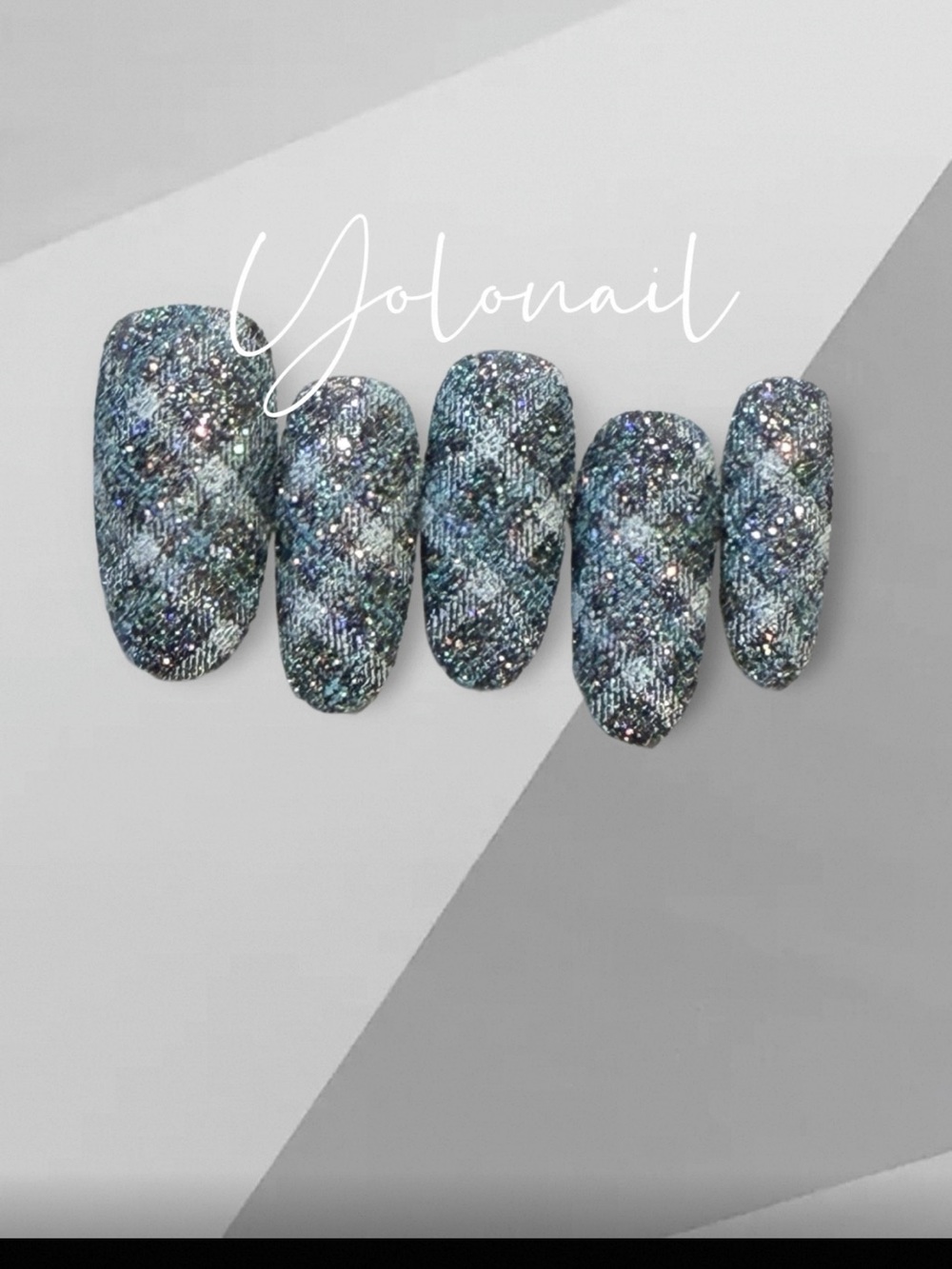 Hand made Glitter Plaid Press-On Nails in Blue